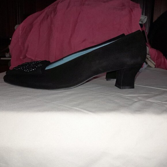 Thierry Rabotin Black Suede Pumps - Picture 7 of 16